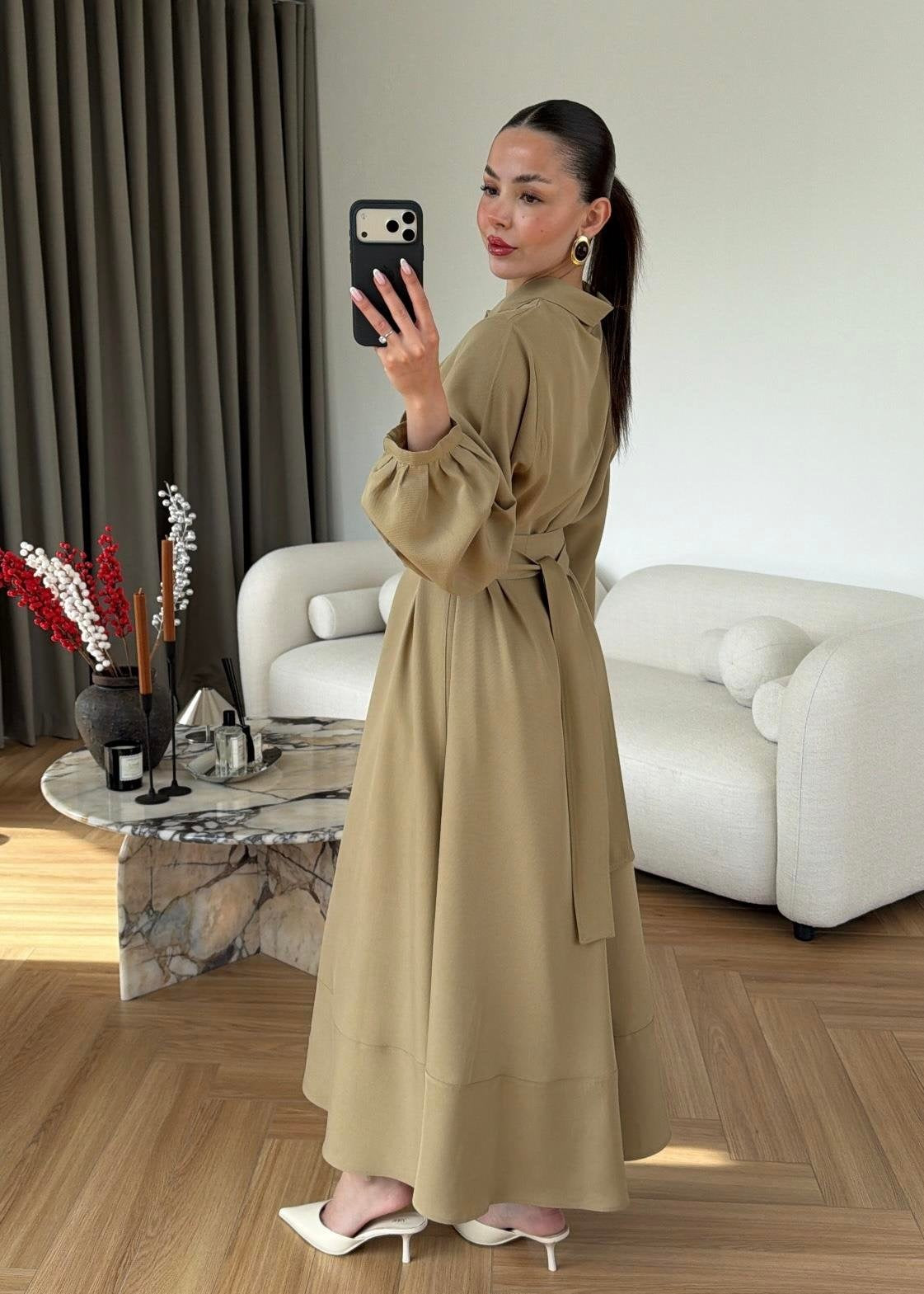 Ayşima Yaka Detaylı Elbise ÇAĞLA